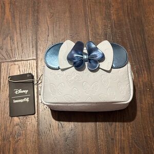 Loungefly Minnie makeup bag
